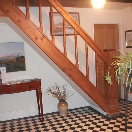 ベッド・アンド・ブレックファスト Fuchsia House Connemara レンバイル