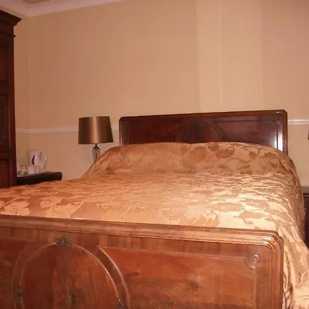Fuchsia House Connemara Bed & Breakfast Renvyle
