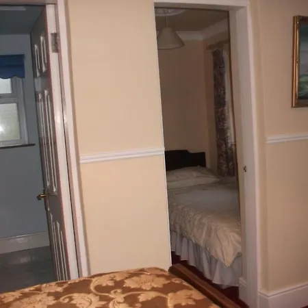 Fuchsia House Connemara *